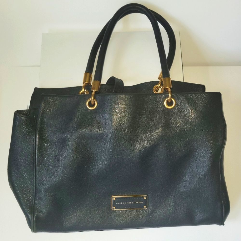 Marc Jacobs tote - Picture 1 of 6